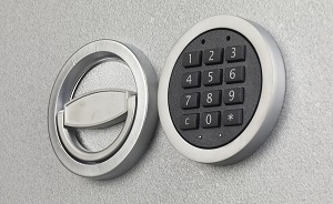 Entrer le digicode pour acceder au contenu du coffre